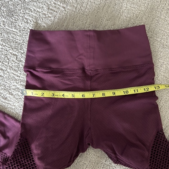 Nux Net Leggings - Picture 8 of 9